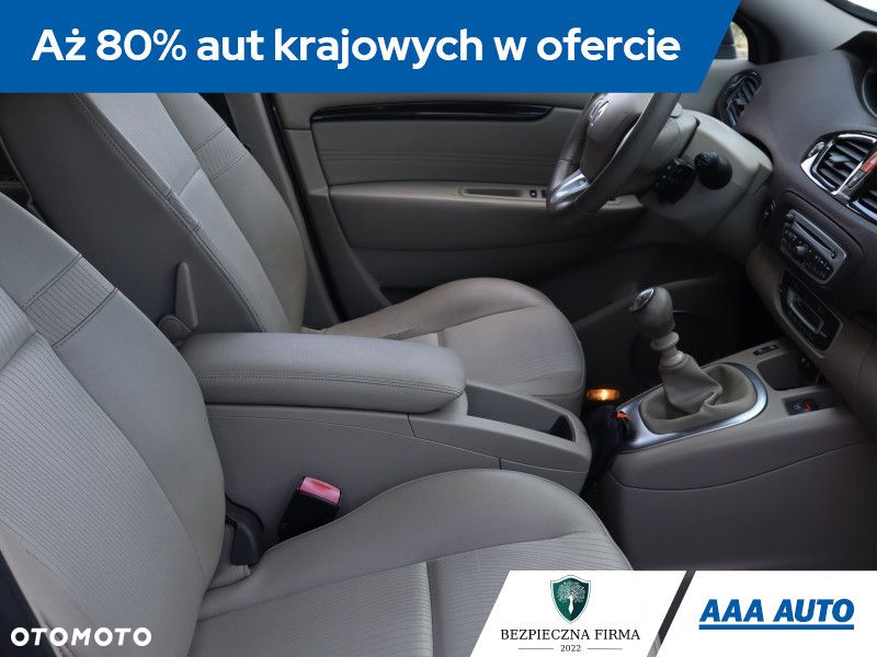 Renault Scenic - 10