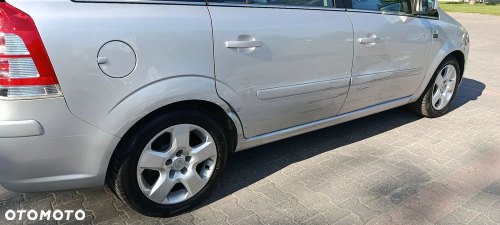 Opel Zafira 1.8 - 5