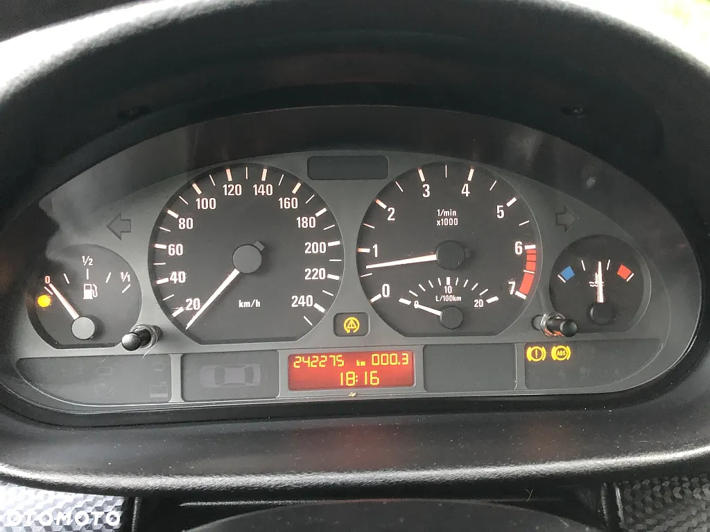 BMW Seria 3 318ti compact - 19