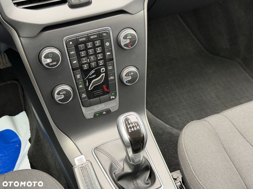 Volvo V40 T3 Drive-E Kinetic - 31
