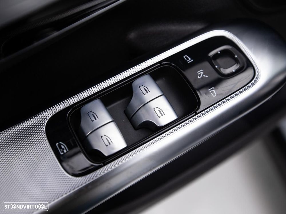 Mercedes-Benz EQE 350 - 15