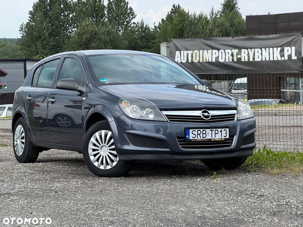 Opel Astra - 1