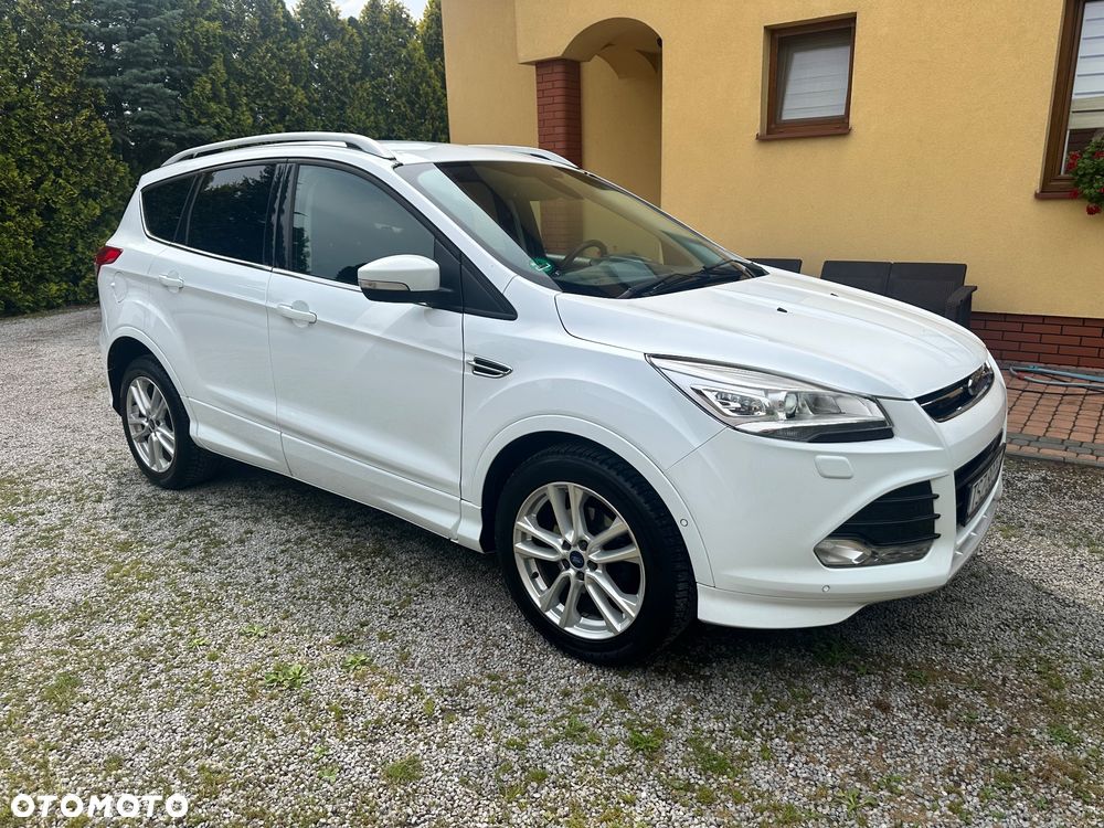 Ford Kuga 1.6 EcoBoost 2x4 Titanium - 14