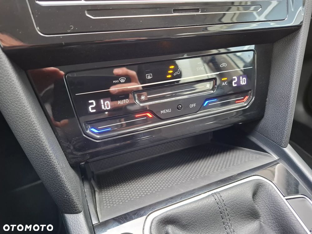 Volkswagen Passat 1.5 TSI EVO Business - 19