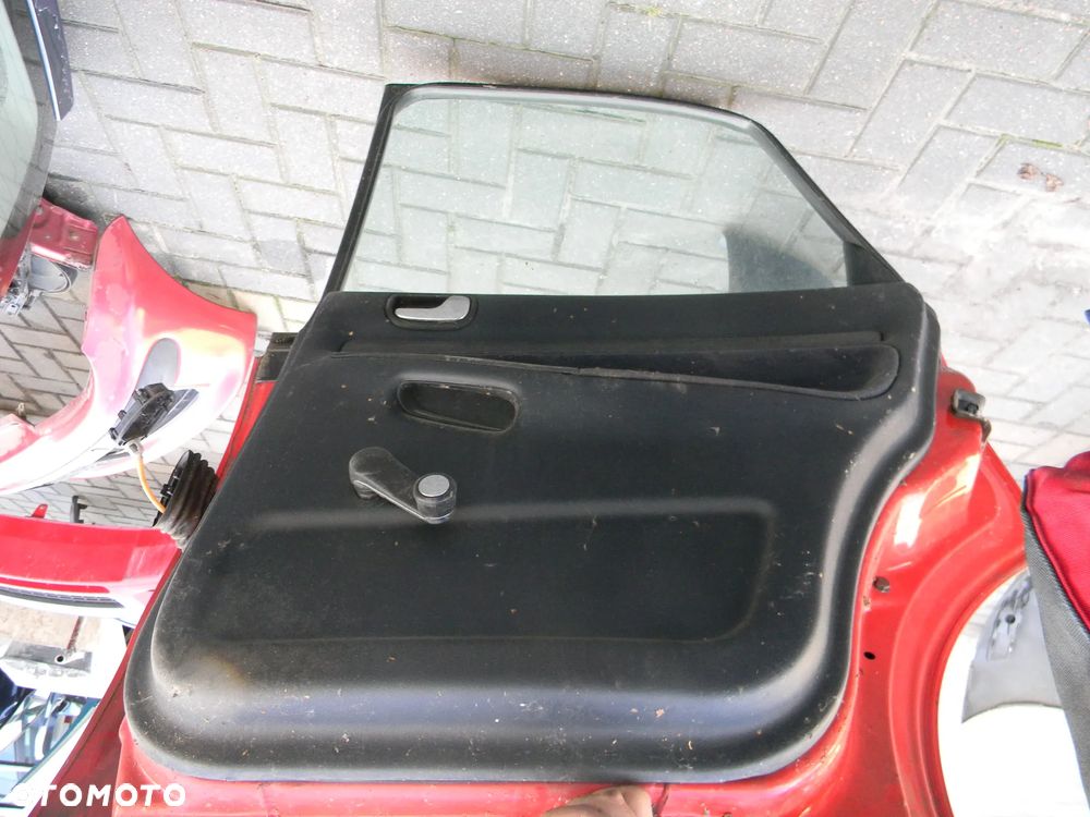 drzwi prawe tył AUDI A4 B5 94-98 CZERWONE LY3H - 9