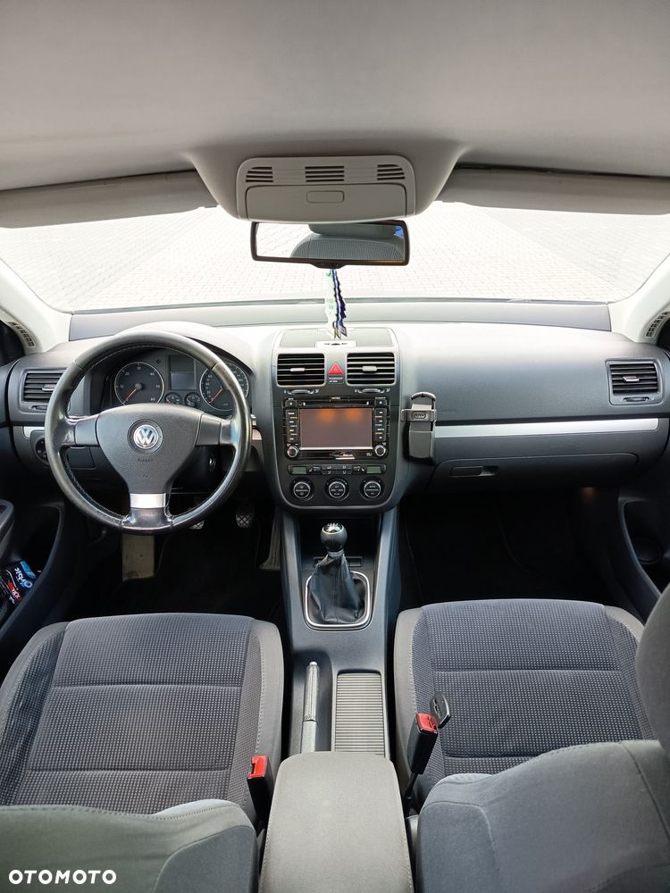Volkswagen Golf Variant - 8