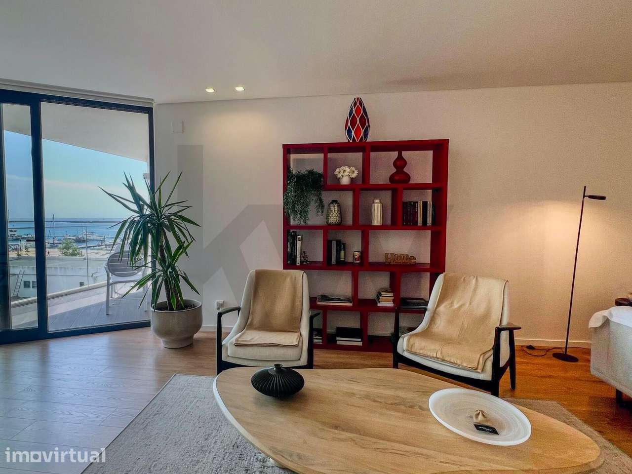 T2 de Luxo no Delmar Marina, Olhão: Pronto a Habitar com Potencial de - Grande imagem: 3/38
