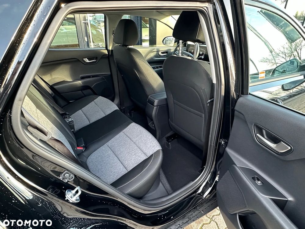 Kia Stonic 1.0 T-GDI M - 17