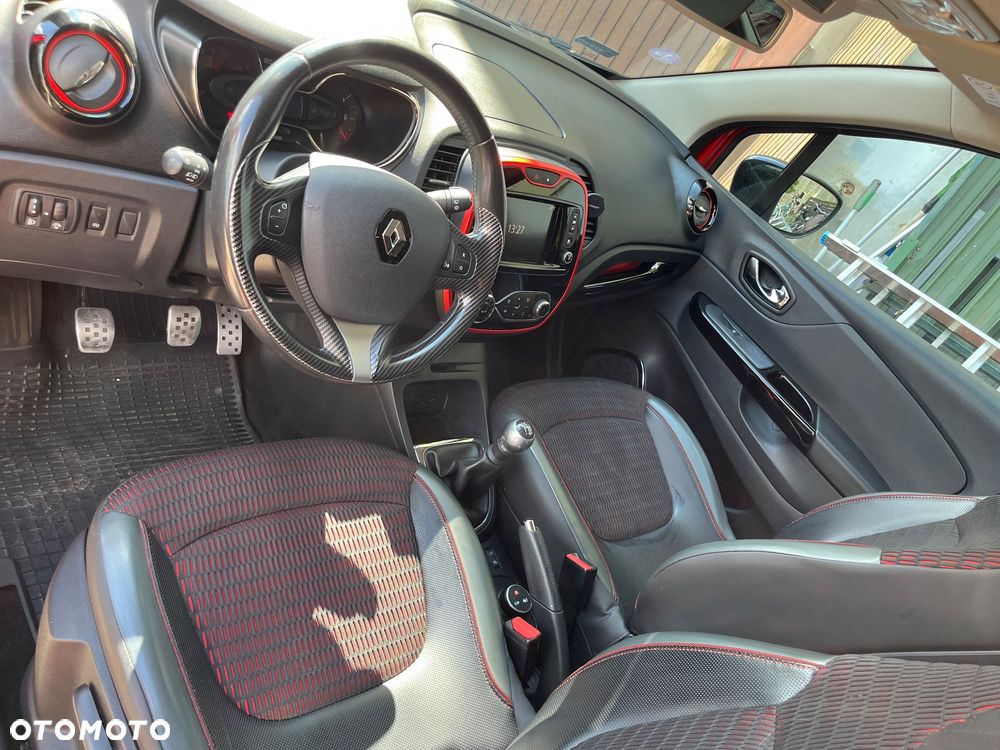 Renault Captur 0.9 Energy TCe Helly Hansen - 21