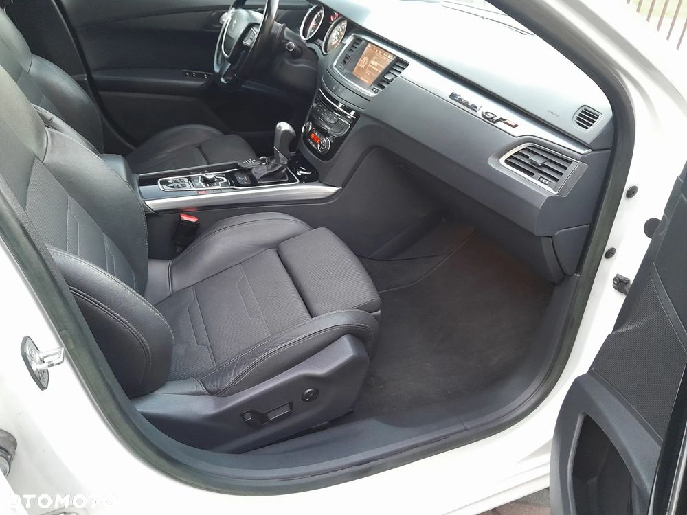 Peugeot 508 - 8