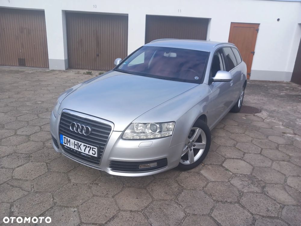 Audi A6 Avant - 1