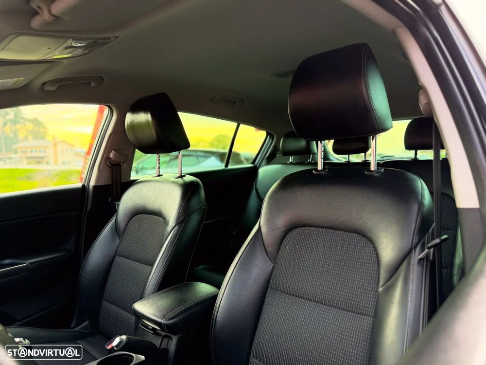 Kia Sportage - 18