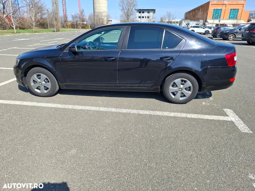 Skoda Octavia 1.6 TDI ELEGANCE - 1