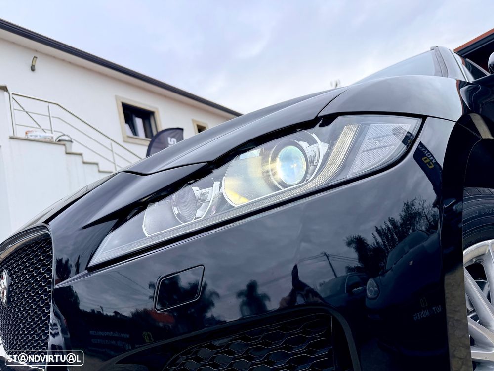 Jaguar F-Pace 2.0 i4D Prestige - 12