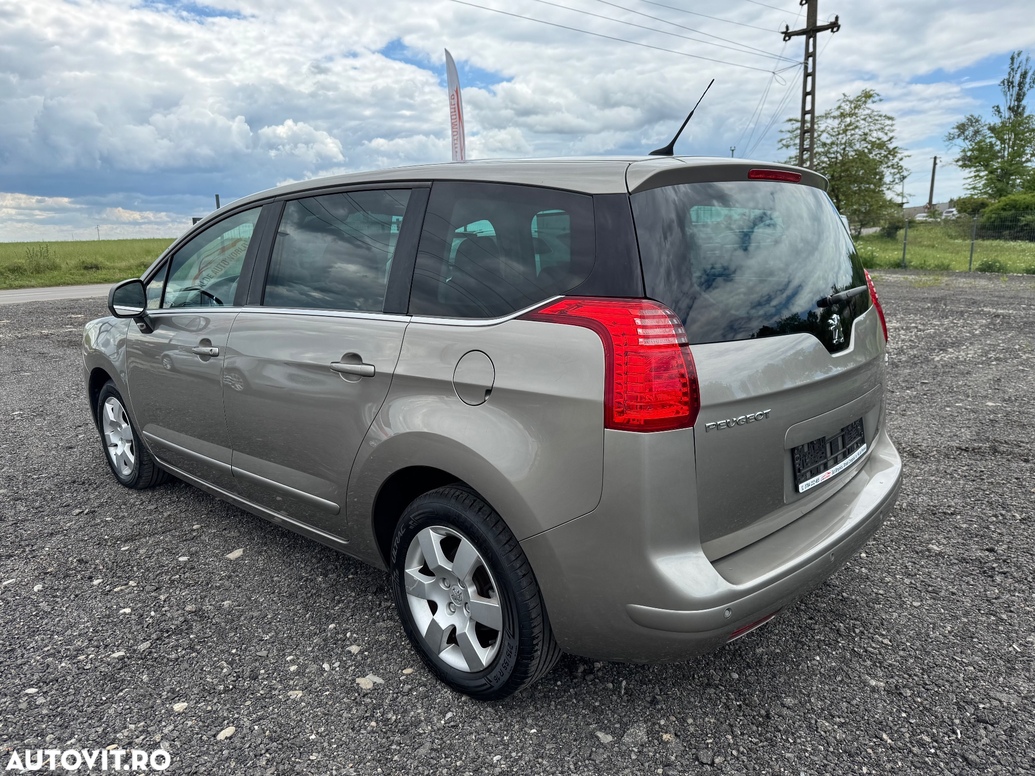 Peugeot 5008 1.6 THP Active - 4