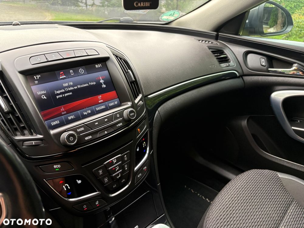 Opel Insignia - 16