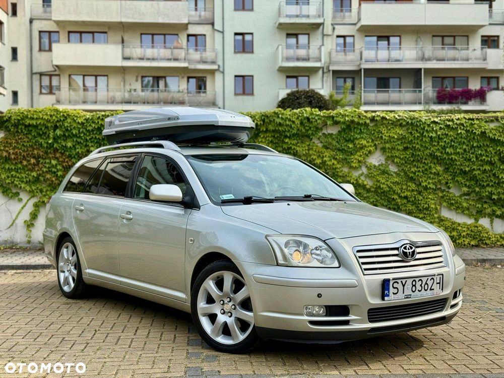 Toyota Avensis 2.0 VVT-i Combi Executive - 4