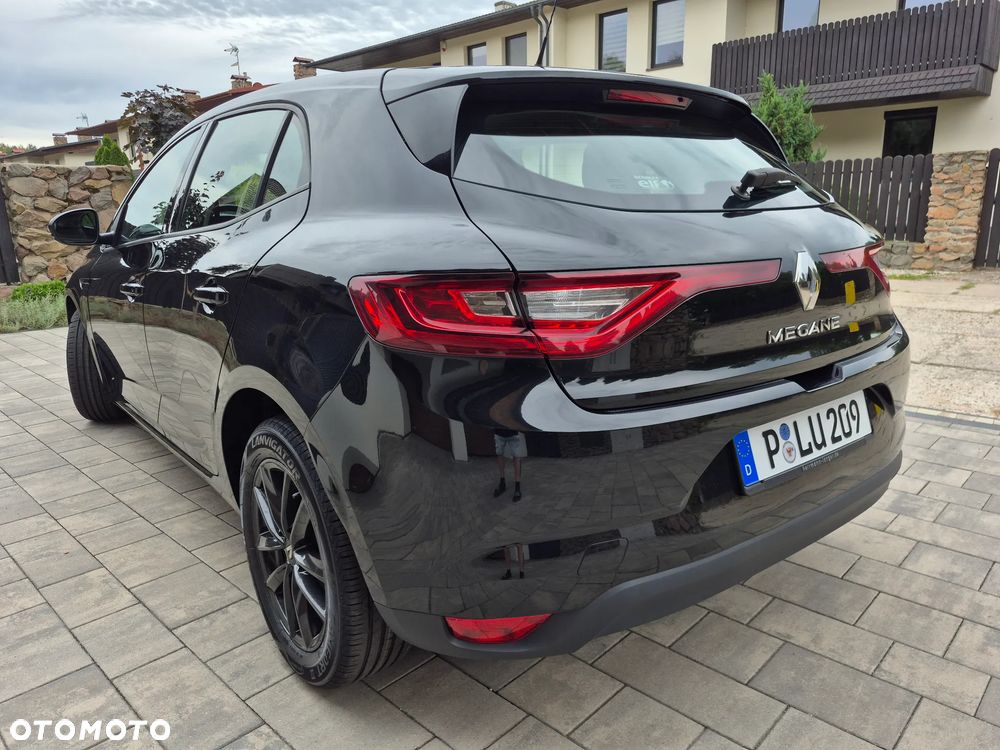 Renault Megane 1.2 Energy TCe Life - 9