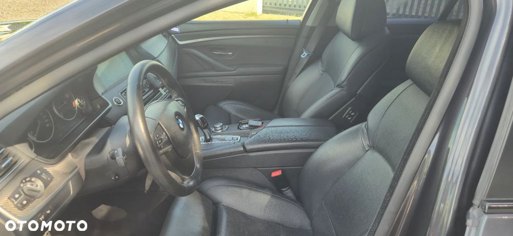BMW Seria 5 520d - 13