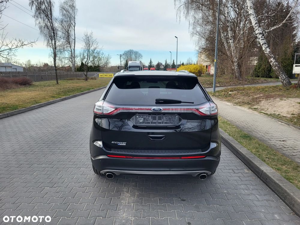 Ford Edge 2.0 TDCi Bi-Turbo 4x4 Titanium - 5