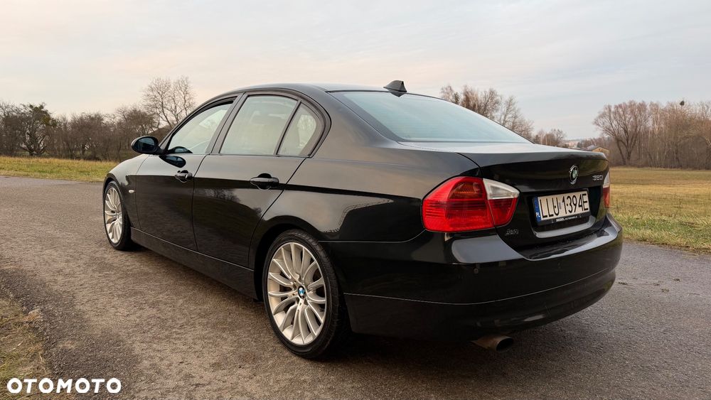 BMW Seria 3 320i - 7
