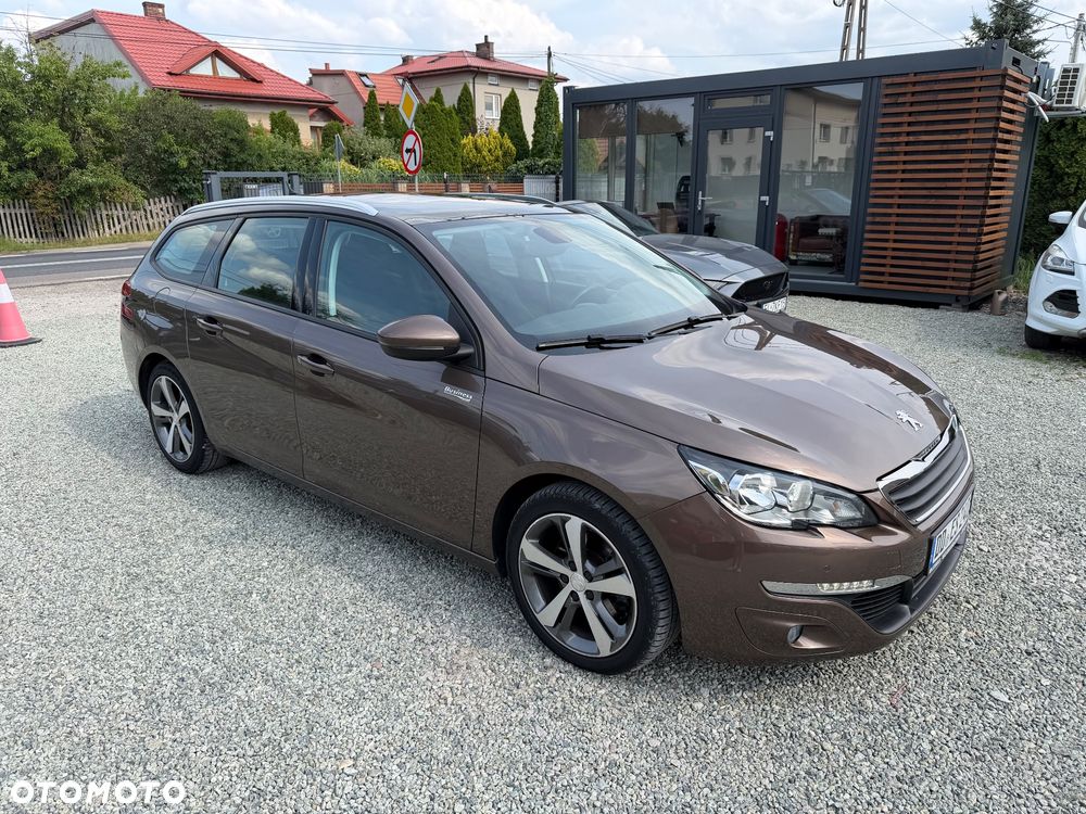 Peugeot 308 BlueHDi 150 EAT6 Stop & Start Business-Line - 19