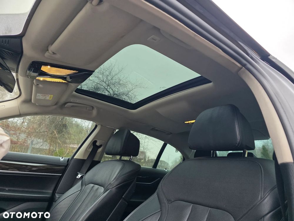BMW Seria 7 730d xDrive - 14