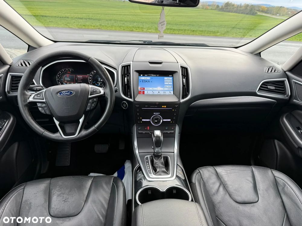 Ford S-Max 2.0 TDCi 4WD Titanium PowerShift - 15