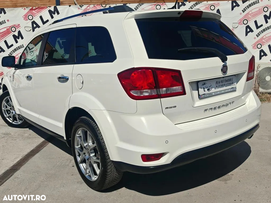 Fiat Freemont 2.0 Mjet AT AWD Lounge - 10