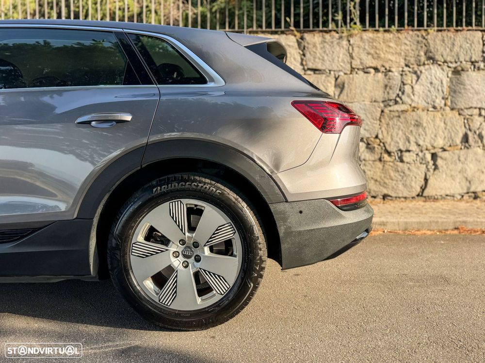 Audi e-tron 55 quattro Advanced - 14