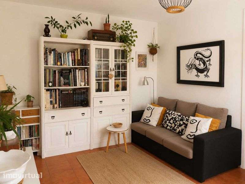 Apartamento T1 à Venda em Massamá — Excelente Localização - Grande imagem: 5/5