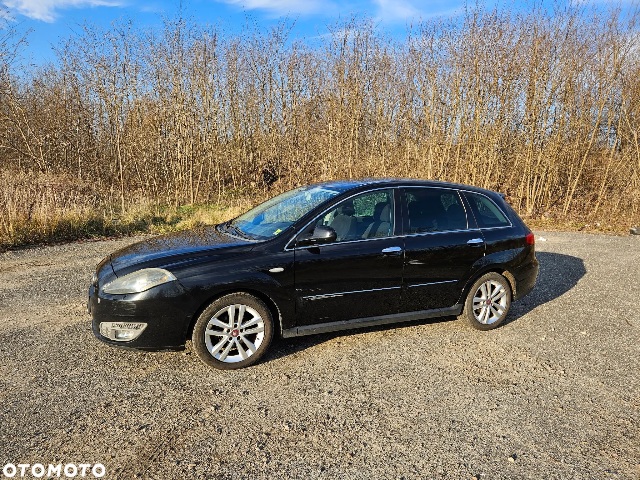 Fiat Croma 1.9 JTD Emotion - 1