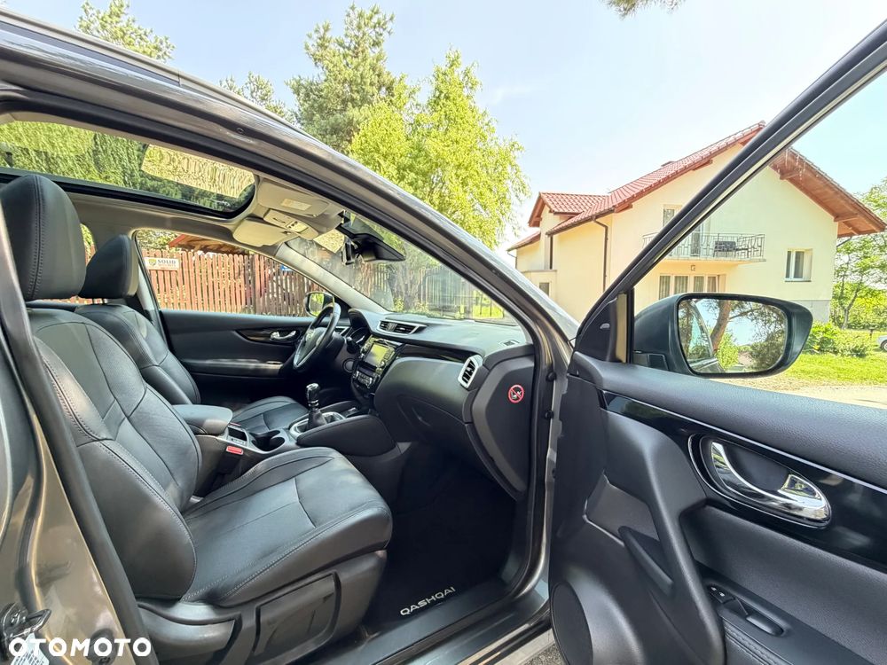Nissan Qashqai 1.6 DIG-T Tekna+ - 25