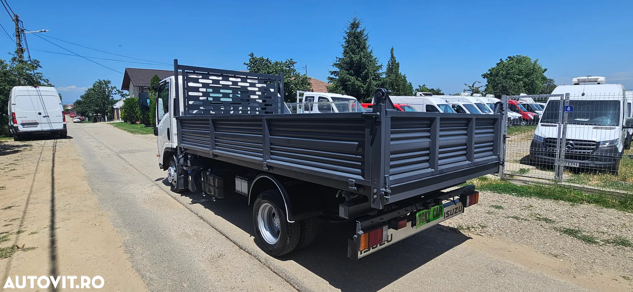 Isuzu Basculabila - 10