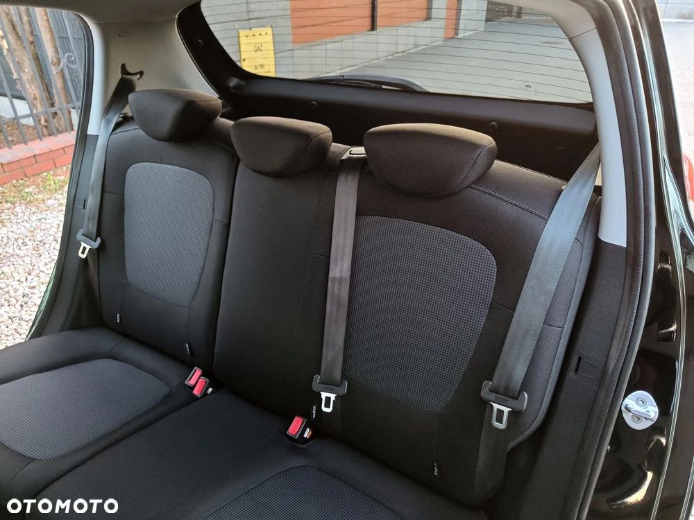 Hyundai i20 1.4 Style - 29