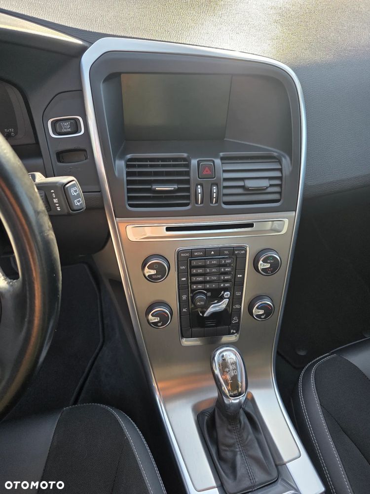 Volvo XC 60 - 19