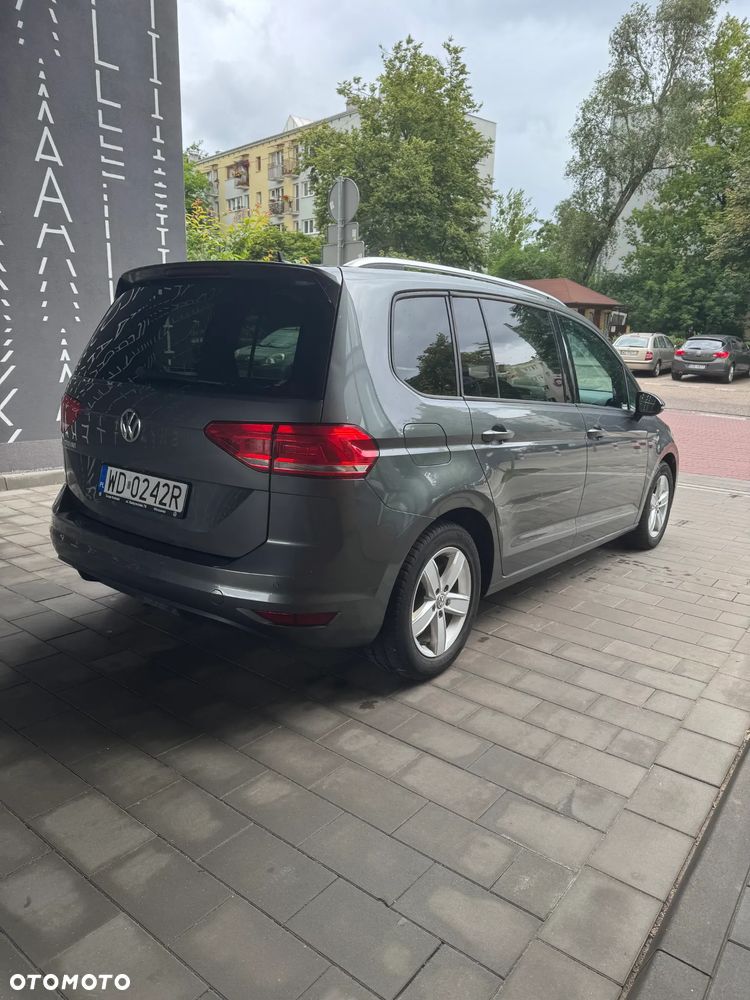 Volkswagen Touran 1.6 TDI SCR (BlueMotion Technology) DSG Comfortline - 4