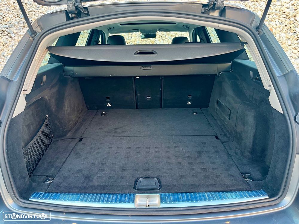 Mercedes-Benz E 220 d Avantgarde - 5