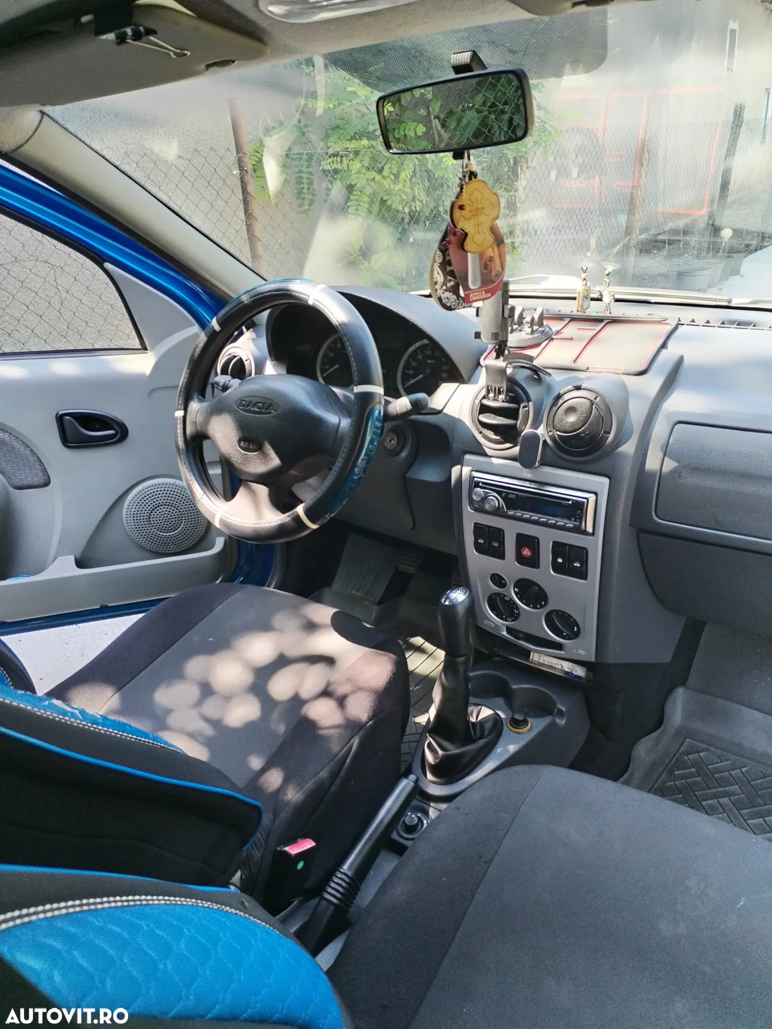 Dacia Logan - 6