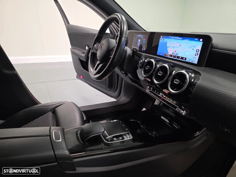 Mercedes-Benz A 180 d Style Plus Aut. - 51