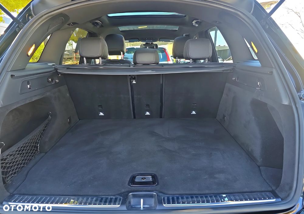 Mercedes-Benz GLC 300 4Matic 9G-TRONIC - 11