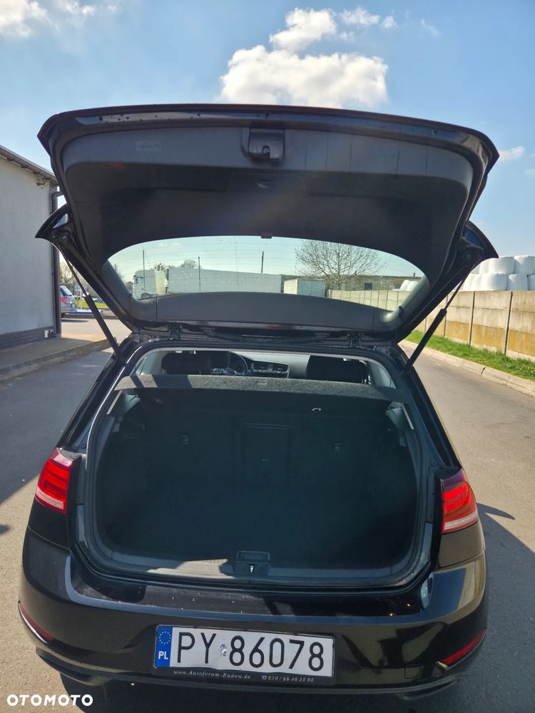 Volkswagen Golf 1.6 TDI BlueMotion Trendline - 13