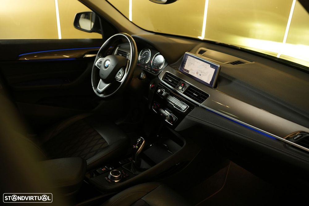 BMW X1 16 d sDrive xLine Auto - 32