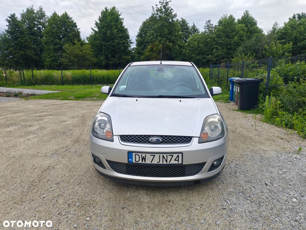 Ford Fiesta - 1