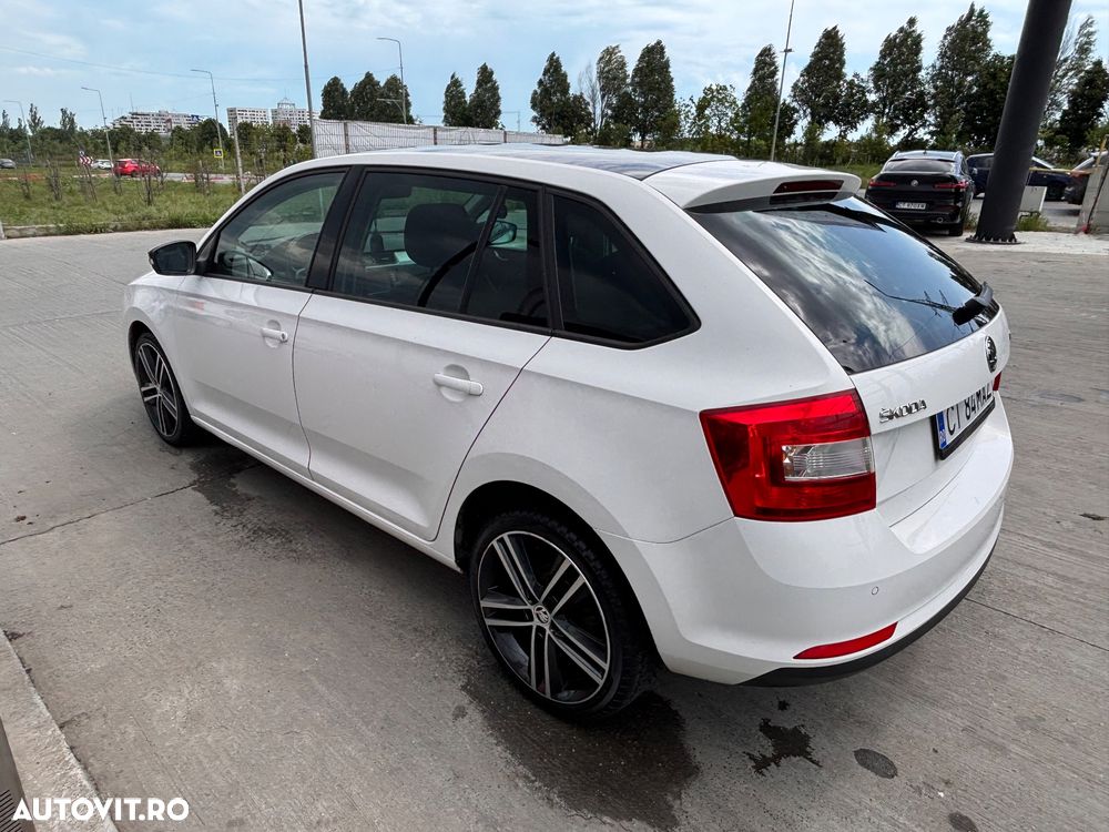 Skoda RAPID 1.6 TDI Ambition - 16