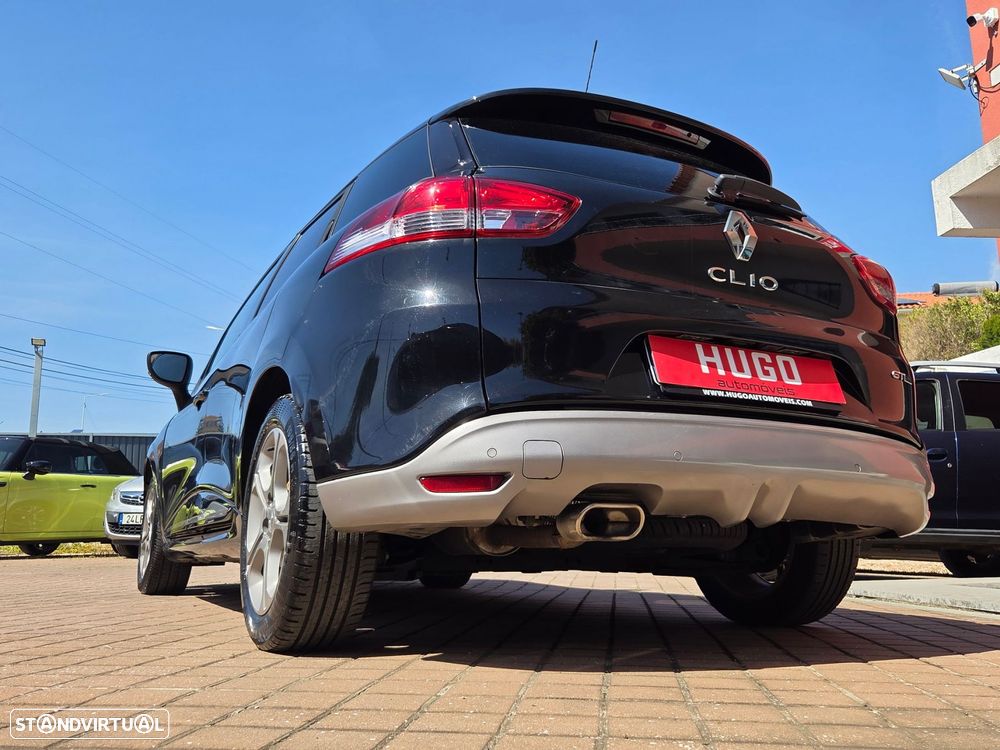 Renault Clio Sport Tourer - 31