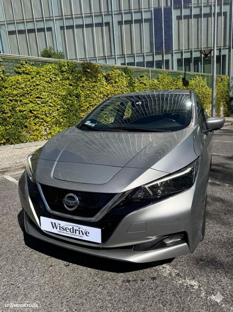 Nissan Leaf - 2