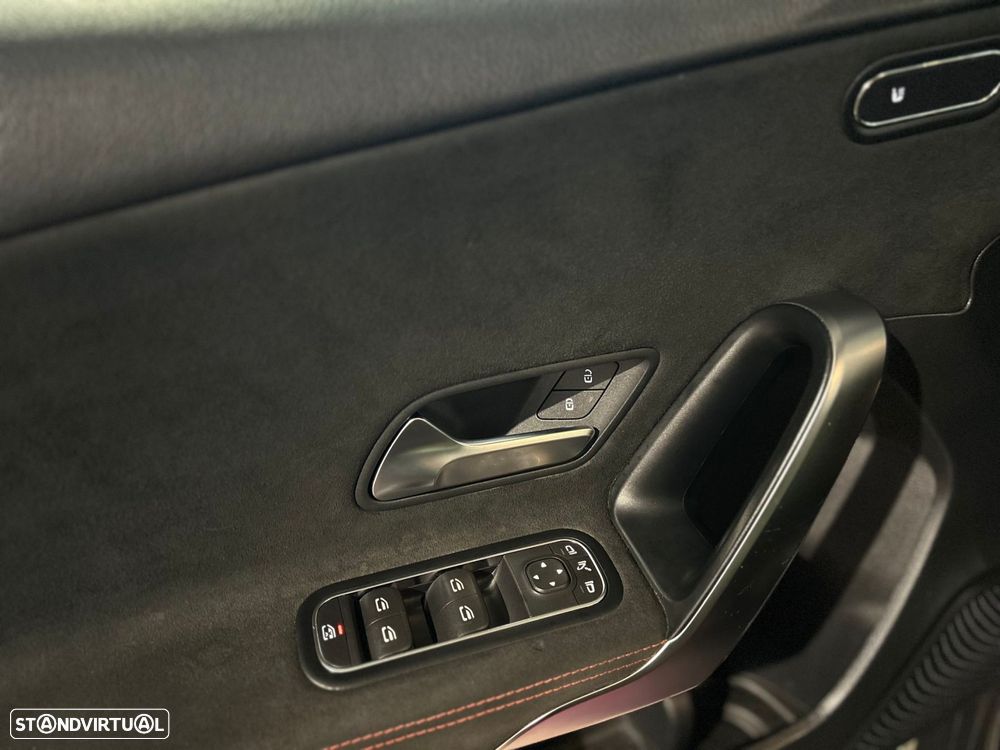 Mercedes-Benz A 180 d AMG Line Aut. - 39