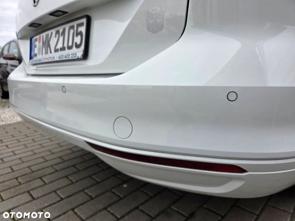 Volkswagen Passat 2.0 TDI (BlueMotion Technology) Comfortline - 6