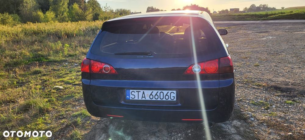 Honda Accord 2.0 Comfort - 16